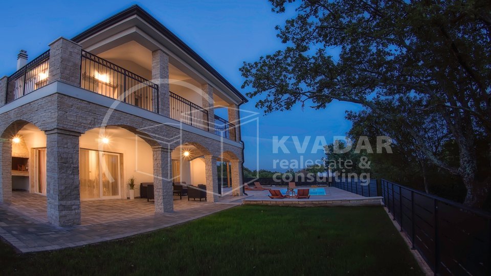 House, 200 m2, For Sale, Krk - Linardići