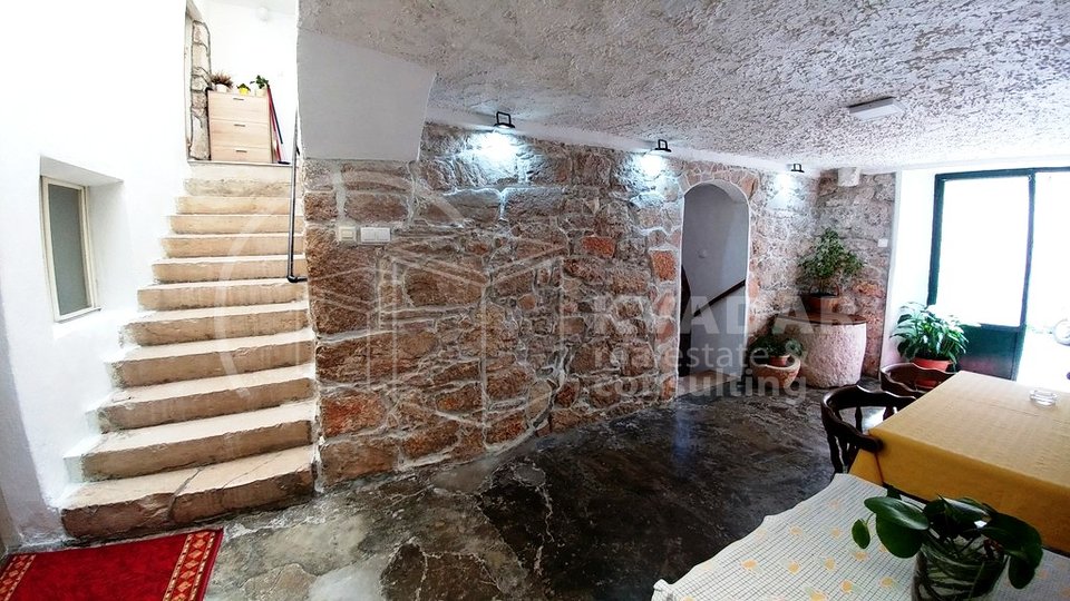 real estate main image
