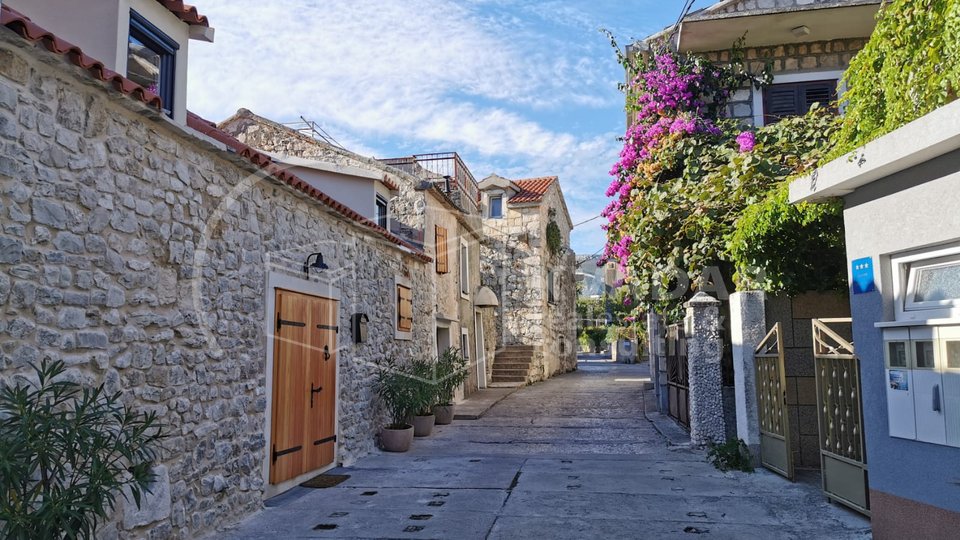 real estate main image