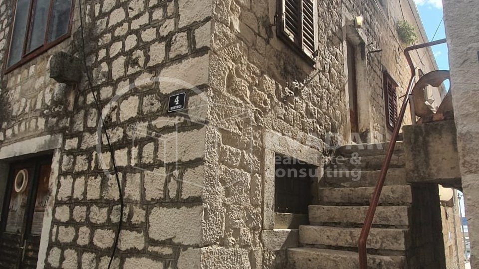 real estate main image