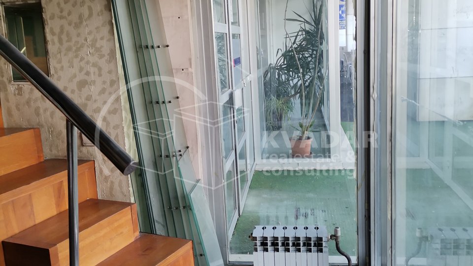SUPER PRILIKA!ZAGREB,VRBIK/POSLOVNI PROSTOR 27m2