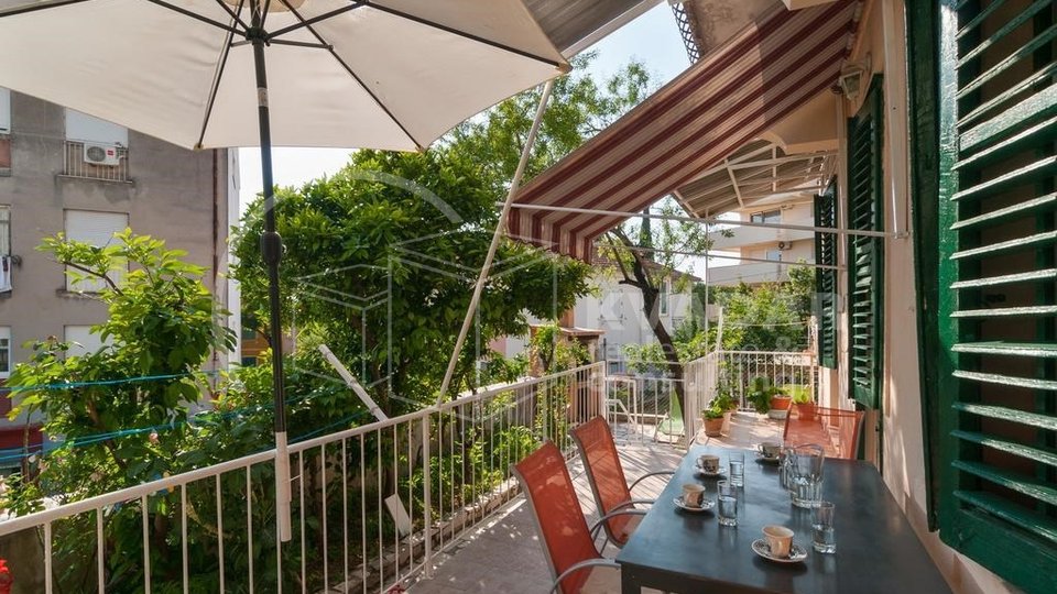 real estate main image