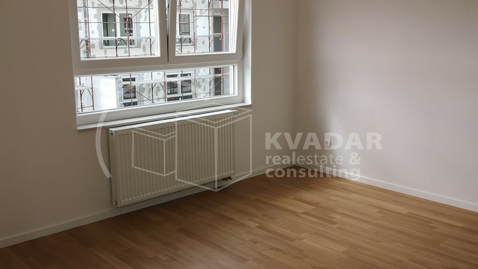 ZAGREB / SESVETSKI KRALJEVEC /  TROSOBAN STAN   / NOVOGRADNJA 2190€/m2