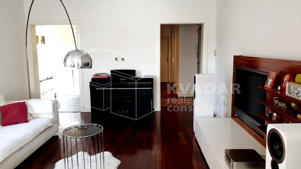 real estate main image