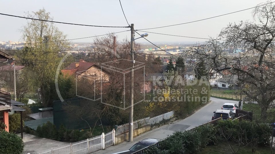 House, 131 m2, For Sale, Zagreb - Podsused