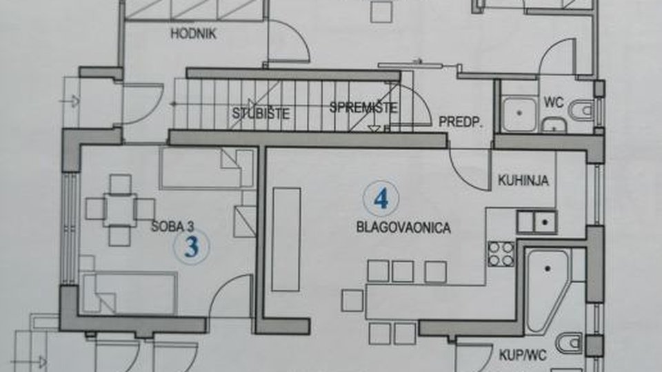 IvanićGrad-centar/atraktivni poslovno-stambena zgrada/260m2+pomočni objekt/379.000€!