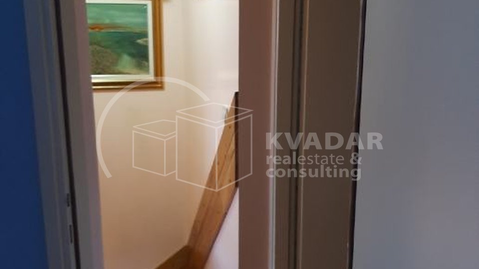 House, 130 m2, For Sale, Ivanić Grad
