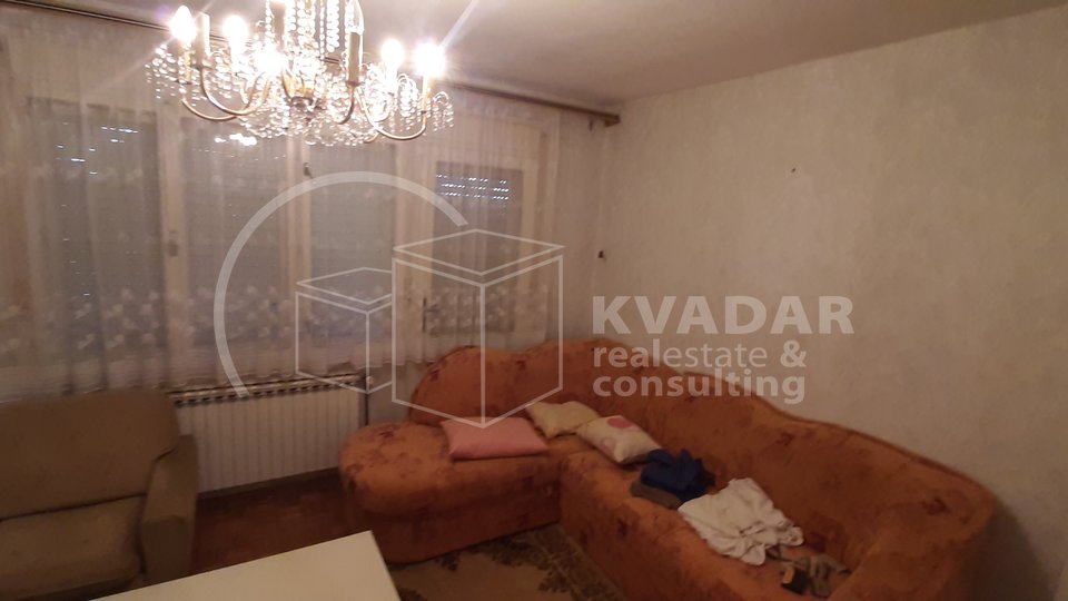 Obiteljska kuća, Deanovec - Ivanić-Grad, na površini od 8135 m2, 60.000,00 €!