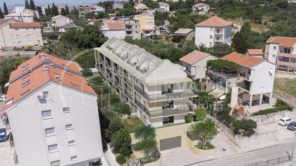 Commercial Property, 66 m2, For Sale, Solin - Gašpići