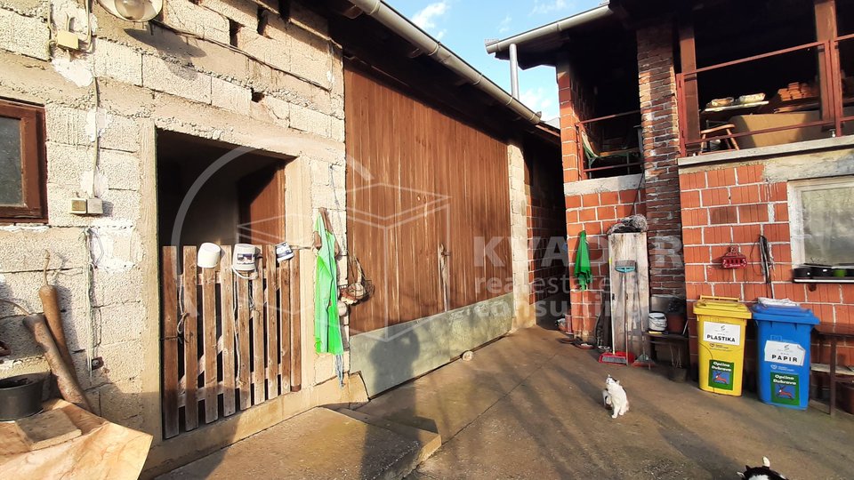HITNO! Useljiva obiteljska kuća na selu, Dubrava-Kunđevac, 240m2, 67.000 €, HITNO!!