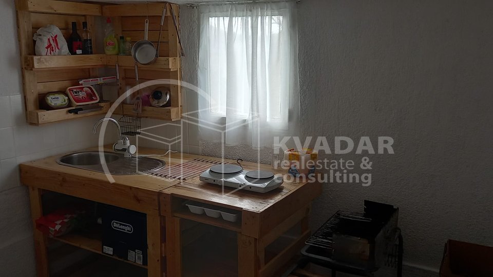 Sesvete - prodaje se Party kuća / Vikendica / Kuća za odmor / Kuća za život 69.000 €