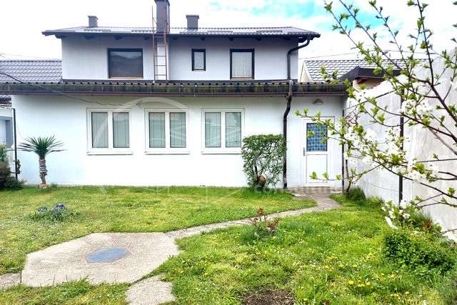 House, 165 m2, For Sale, Zagreb - Borongaj