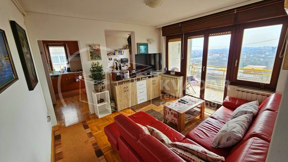 VRAPČE/2-SOBNI 56m2 + BALKON + PARKING (100 m OD ILICE)!