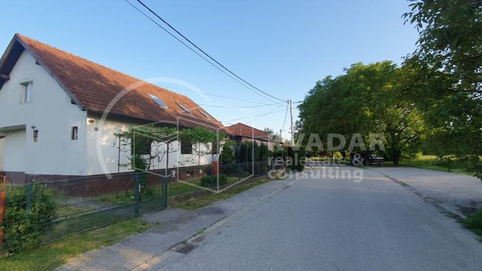 House, 269 m2, For Sale, Zaprešić