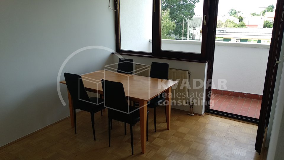 PREDIVAN STAN, RETKOVEC, 64 M2, 2. KAT, 100 M DO TRAMVAJA !!!