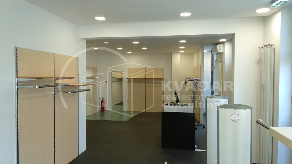 POSLOVNI PROSTOR, HORVAĆANSKA , 136 M2 !!!