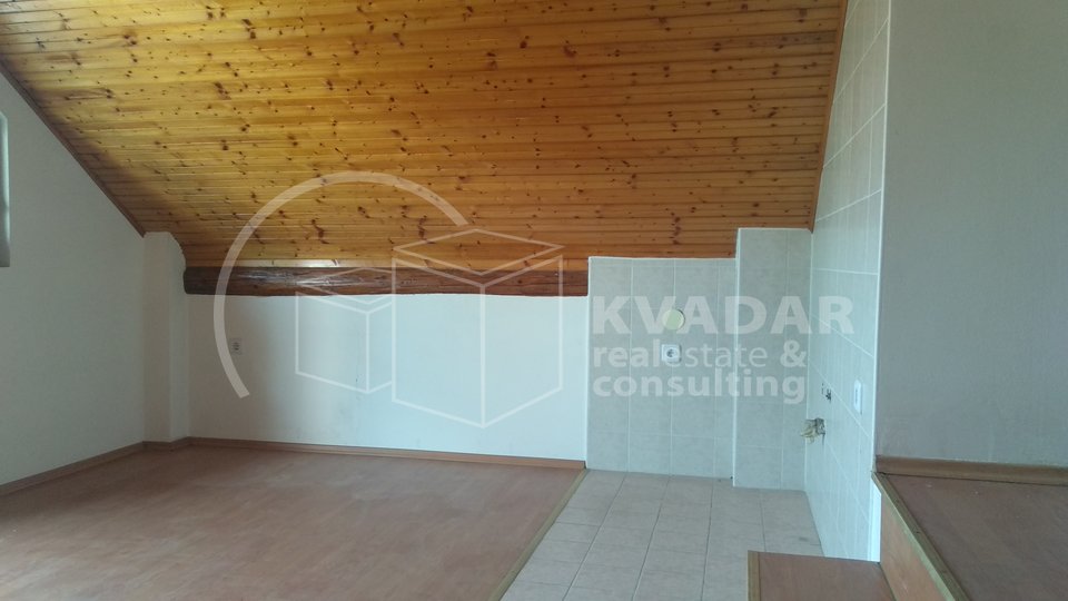 House, 129 m2, For Sale, Zagreb - Stenjevec