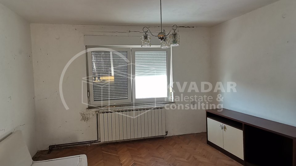 House, 106 m2, For Sale, Zagreb - Miroševec