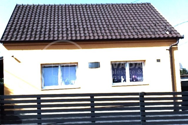 House, 261 m2, For Sale, Vrbovec