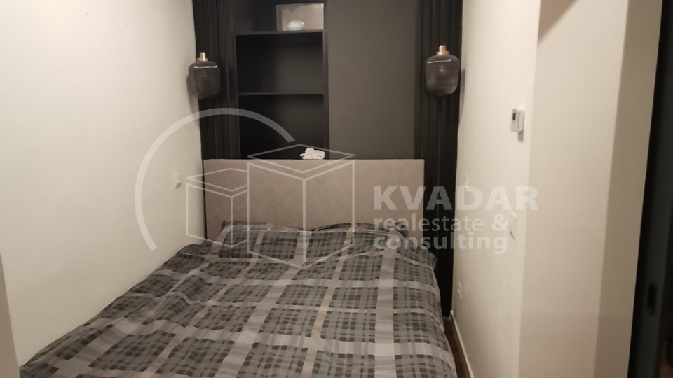 Zagreb/Palmotićeva/prekrasano uređen 2-soban stan 38m2+spremište 2m2!