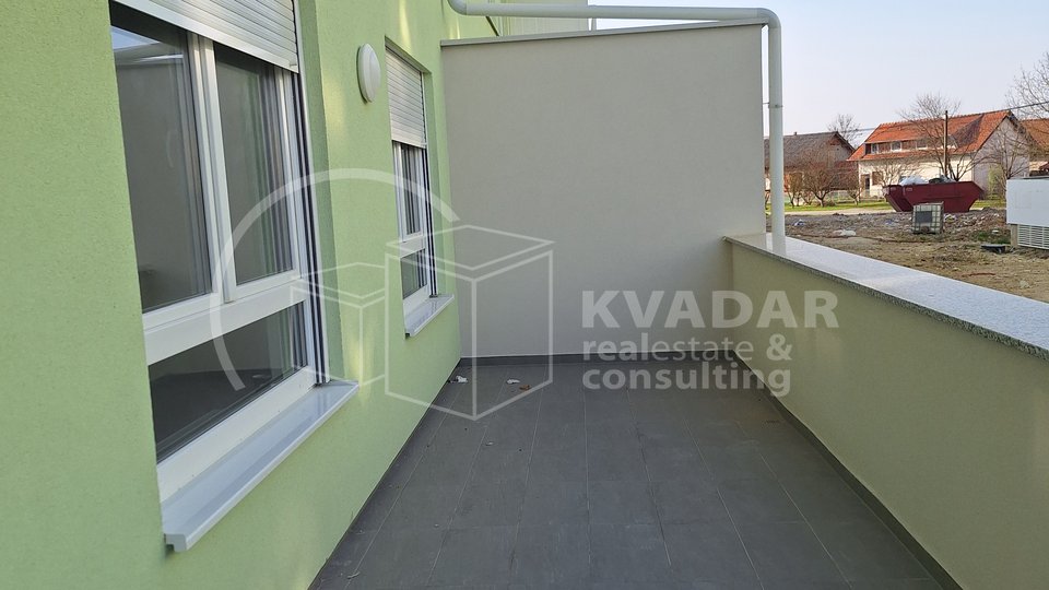 ZAGREB / SESVETE / SESVETSKI KRALJEVEC / DVOSOBNI STAN 2590 €/m2