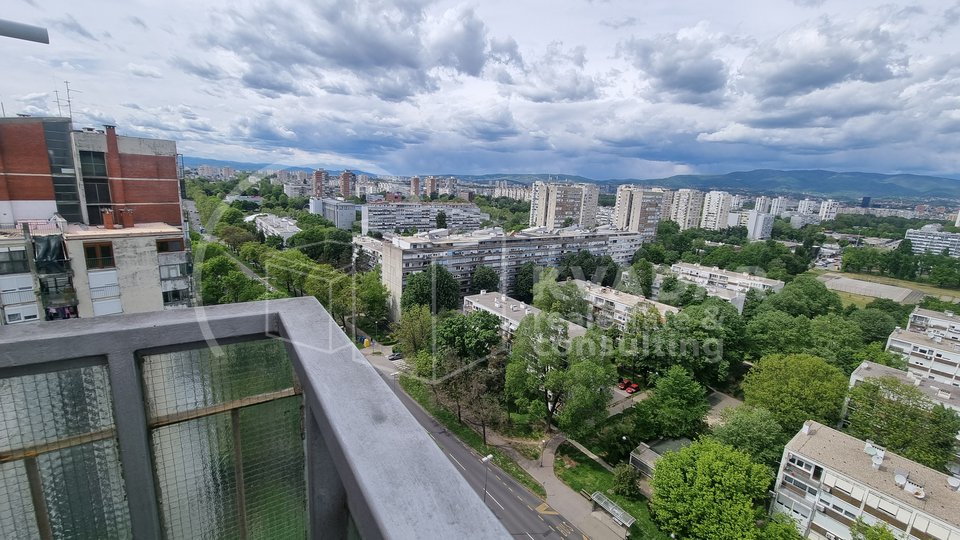 Novi Zagreb, Travno, garsonjera 28m2, BALKON