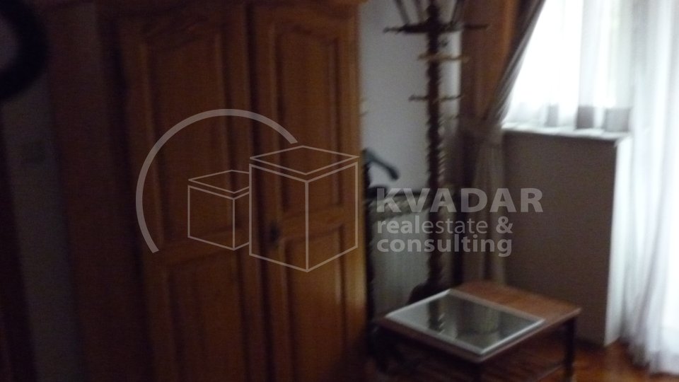 House, 300 m2, For Sale, Zagreb - Mlinovi