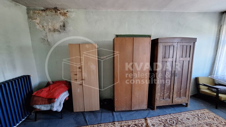 Šarmantna kuća za renovaciju na atraktivnoj lokaciji u mjestu Haganj kod Vrbovca, cijena 30.000 €