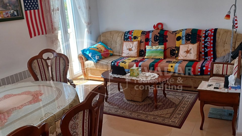 Newly renovated, fully equipped apartment in a stone house in the center of Gornji Humac - island of Brac