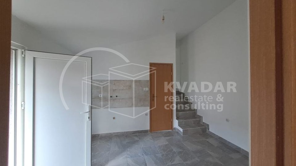 Karlobag - apartment 59m2 with terrace - sea view