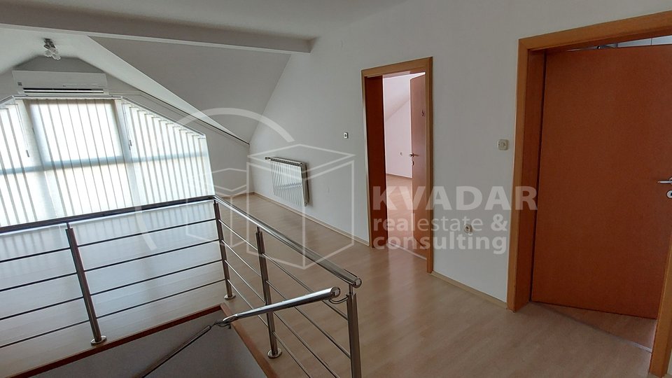 House, 177 m2, For Sale, Vrbovec