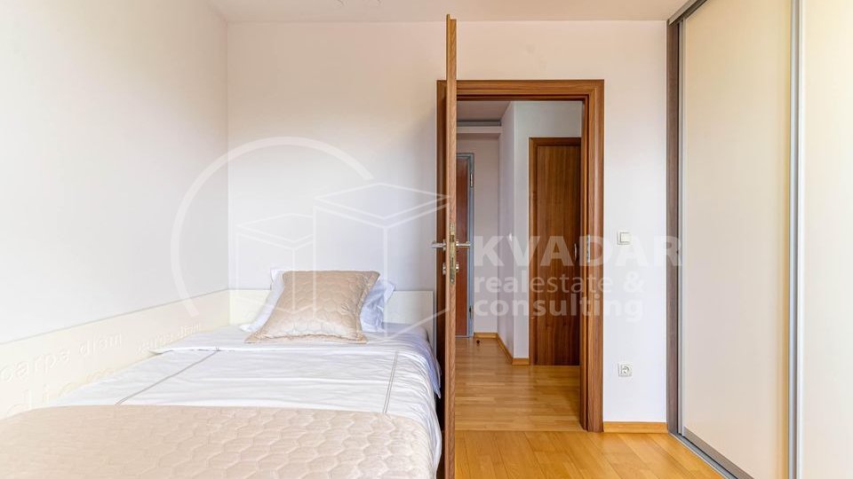 Apartment, 80 m2, For Rent, Rijeka