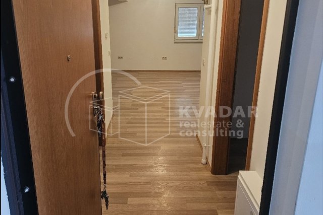 V. Gorica/stan+spremište+VPM/83m2 193.000€!