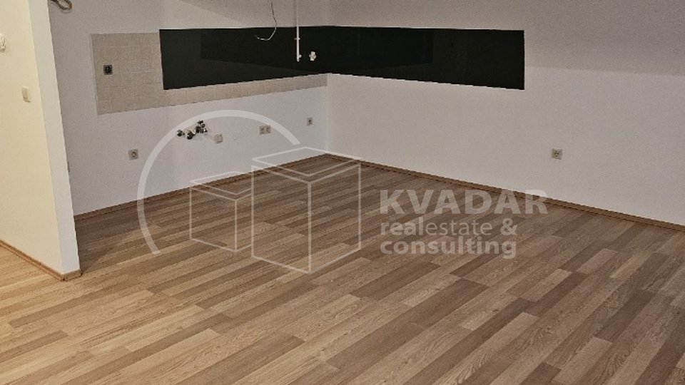 V. Gorica/stan+spremište+VPM/83m2 193.000€!