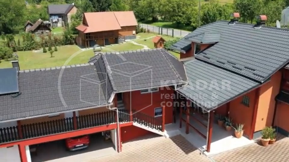 VILLA-MINI HOTEL/GORNJI HRASTOVAC (nedaleko Sunje)/4 STAMBENA OBJEKTA (20 SOBA) NA POSJEDU OD 37.335m2