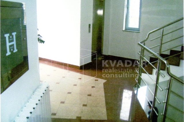 Commercial Property, 250 m2, For Rent, Zagreb - Trnje